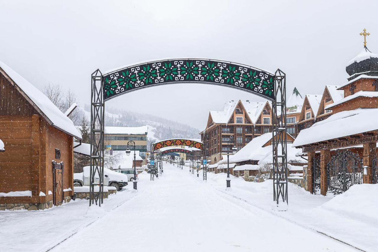 Карпатська Ружа Plave Bagian luar foto